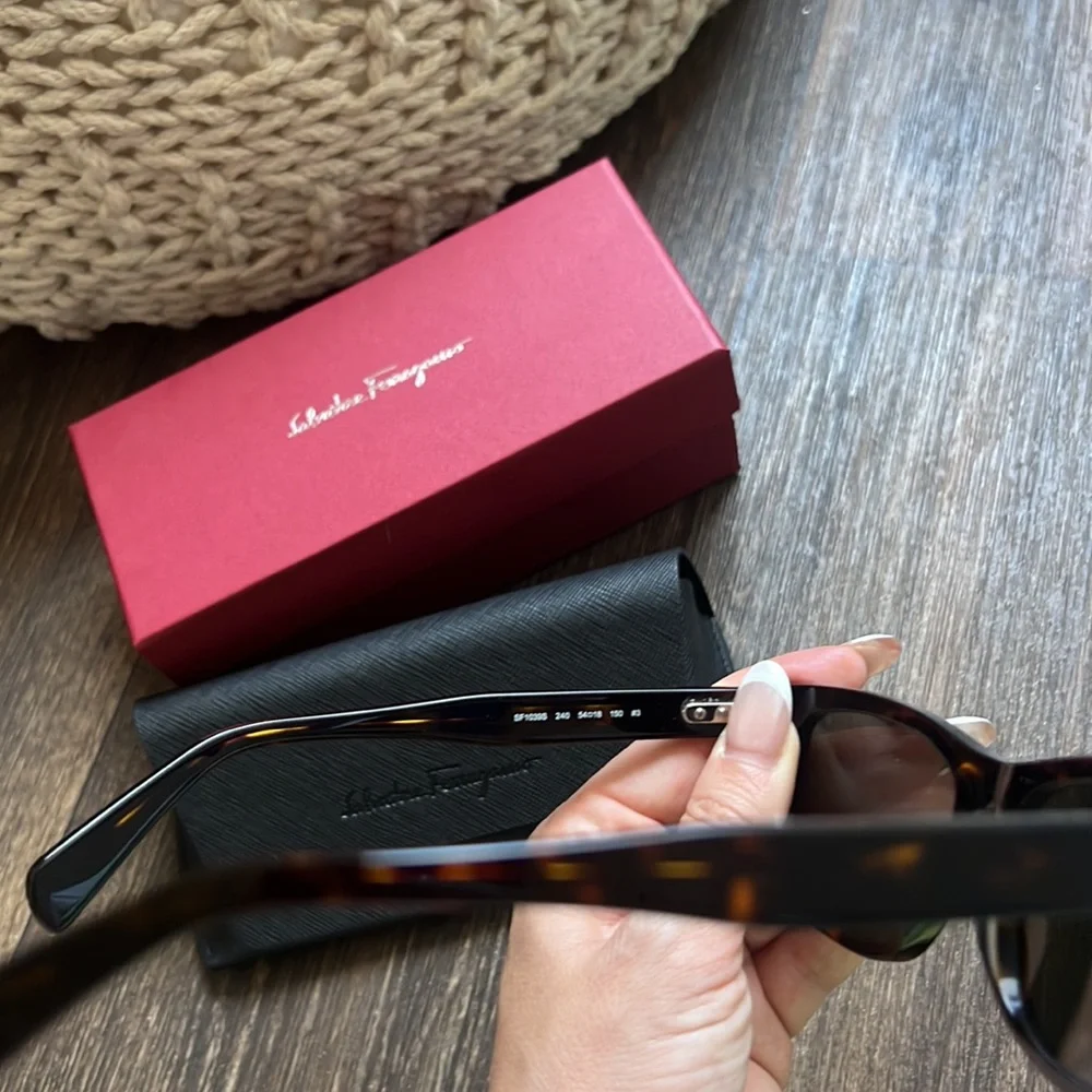 Salvatore Ferragamo salvatore ferragamo